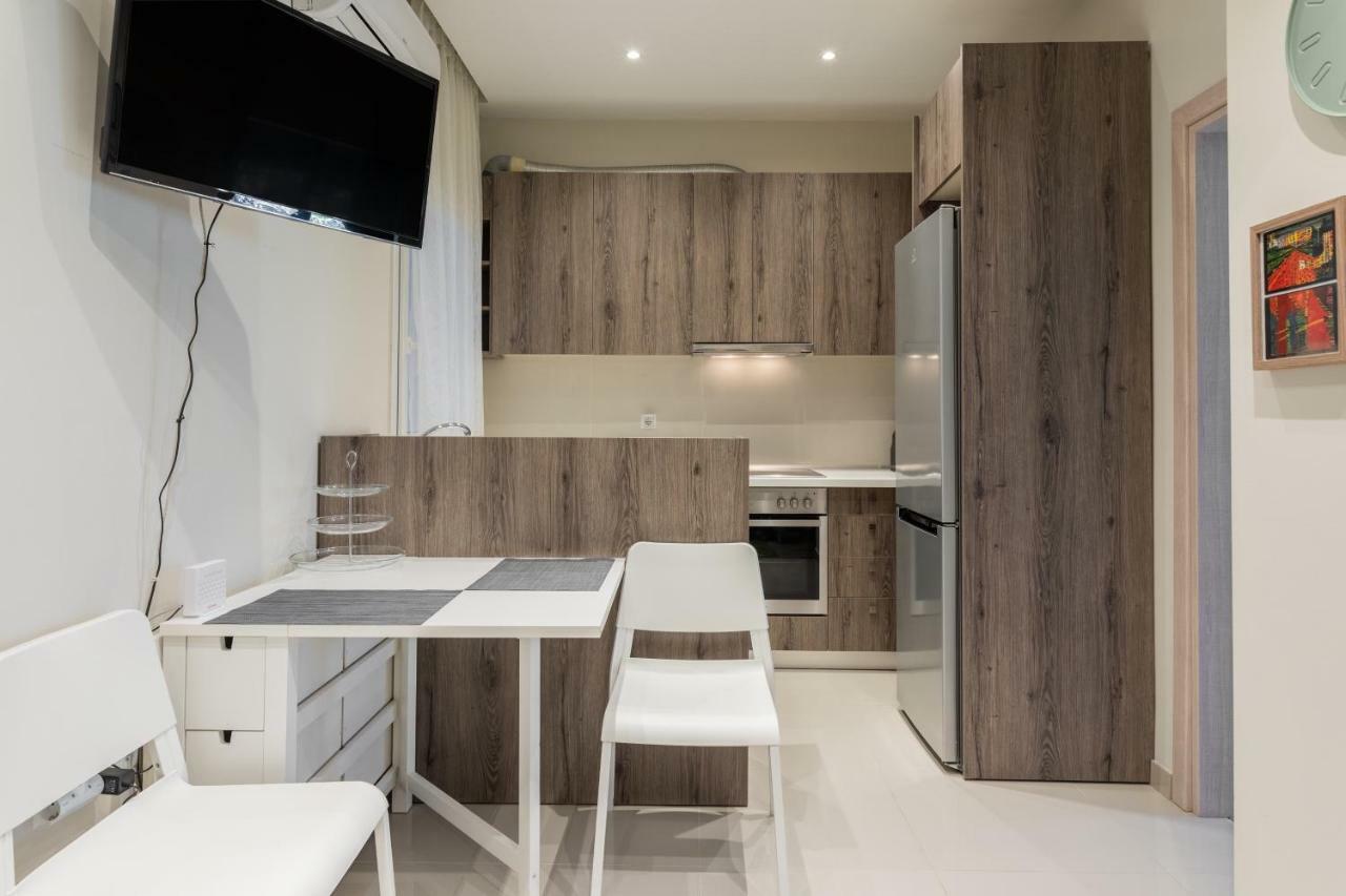 Cozy Apartment In City Center テッサロニキ エクステリア 写真
